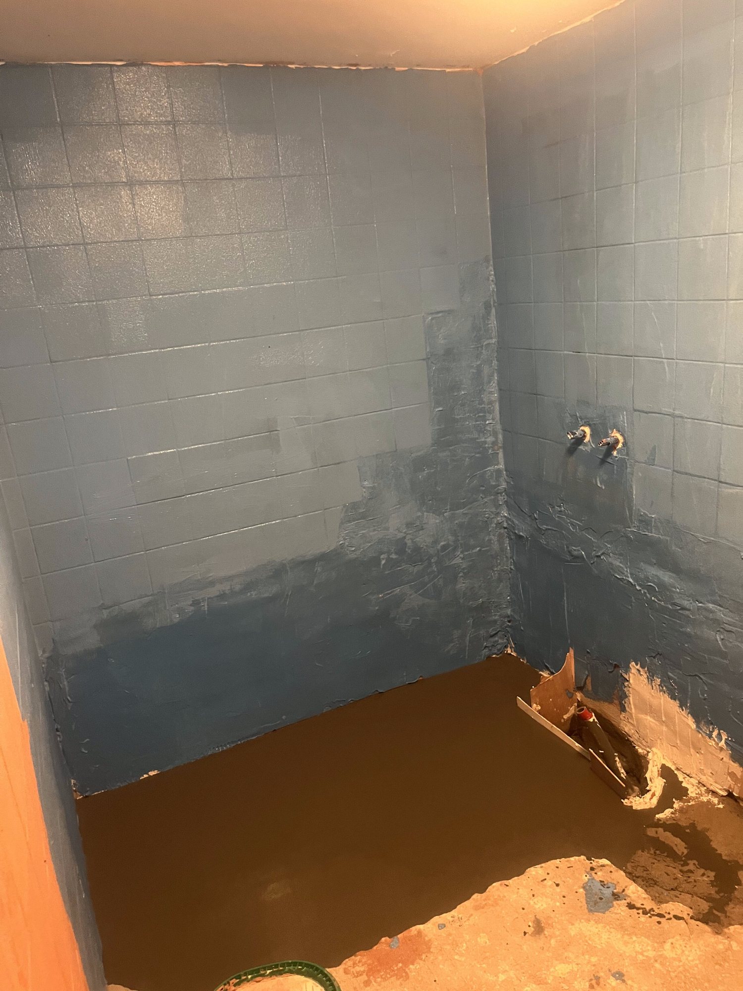 Étanchéité et préparation des murs